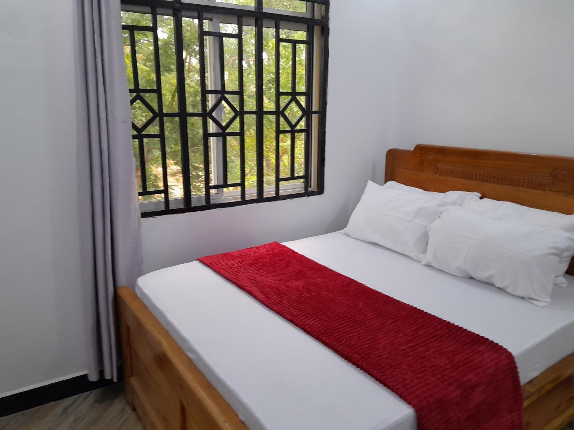 Valley Breeze Hotel 다르에스살람 외부 사진
