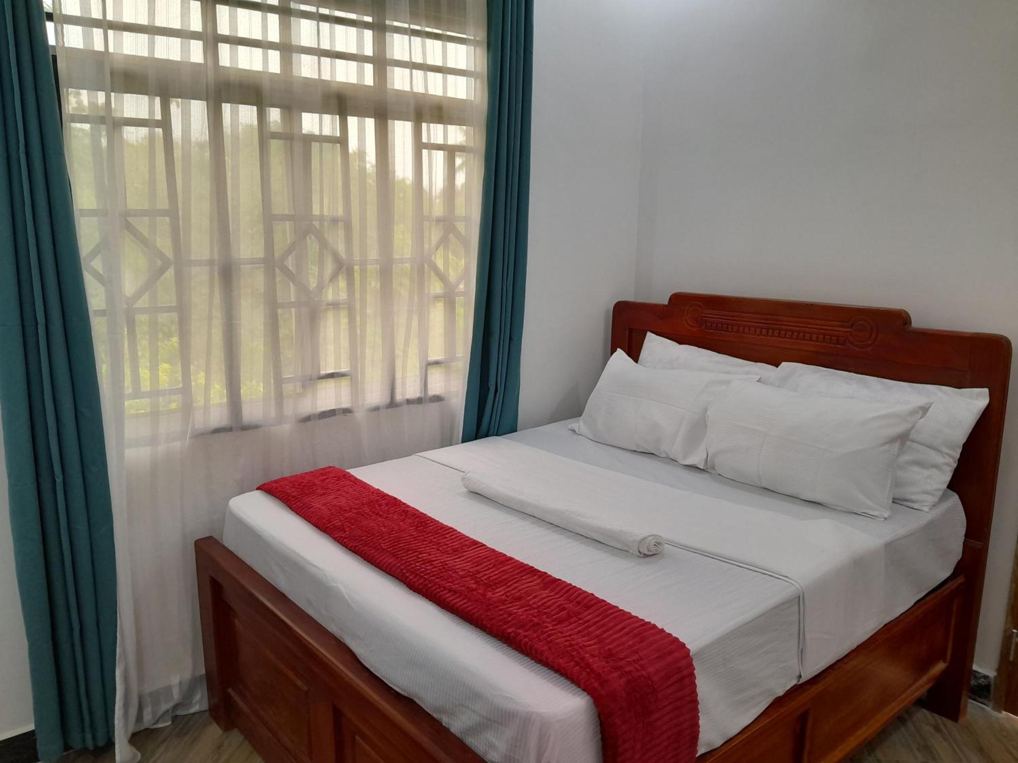 Valley Breeze Hotel 다르에스살람 외부 사진